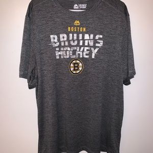 Boston Bruins t-shirt